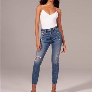 Abercrombie & Fitch Mom Jeans